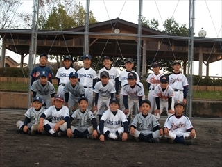 6年生が「飯田・伊那交流試合」に上伊那チームA・Bのメンバーとして参加しました．